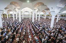 نماز فرادا و جماعت، در «نتيجه» چه تفاوتي با هم دارند