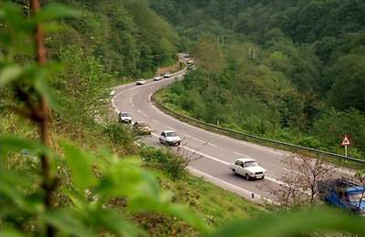 حكم روزه شخصي كه پيش از ظهر، تصميم به مسافرت دارد