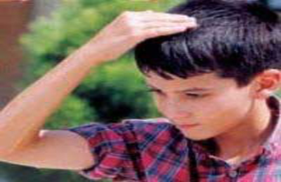 اگر هنگام مسح كشيدن راه برويم، وضو باطل مى ‏شود؟